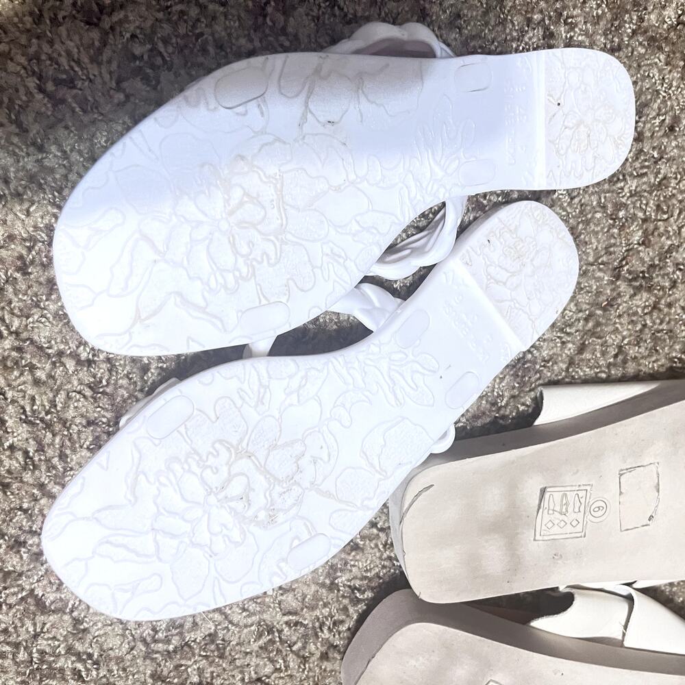 Womens Sandals Lot of 3 pair Circus thongs Slides Jelly White shoes sz 6 - Picture 6 of 7